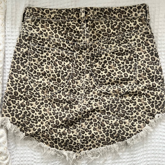 Free People - We The Free Leopard Print Mini Skirt - Picture 2 of 5